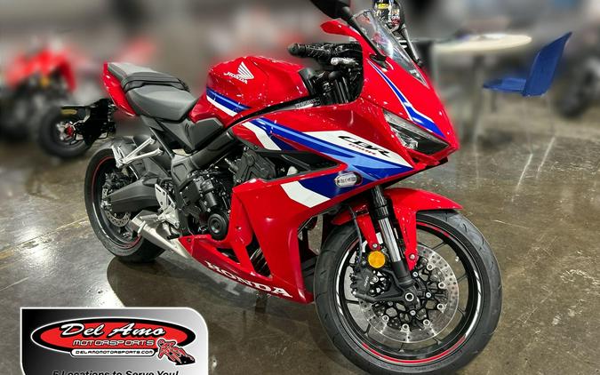 2026 Honda CBR650R E-CLUTCH