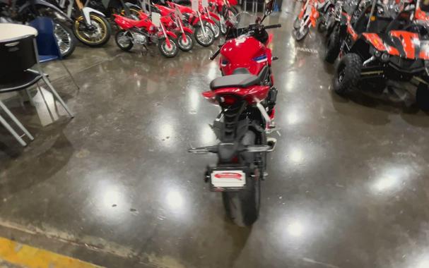 2026 Honda CBR650R E-CLUTCH