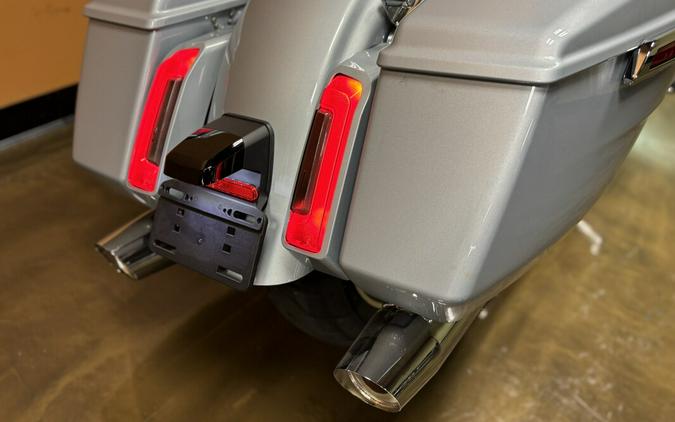 FLTRX 2025 Road Glide™