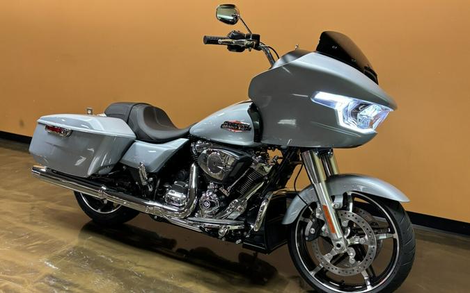 FLTRX 2025 Road Glide™