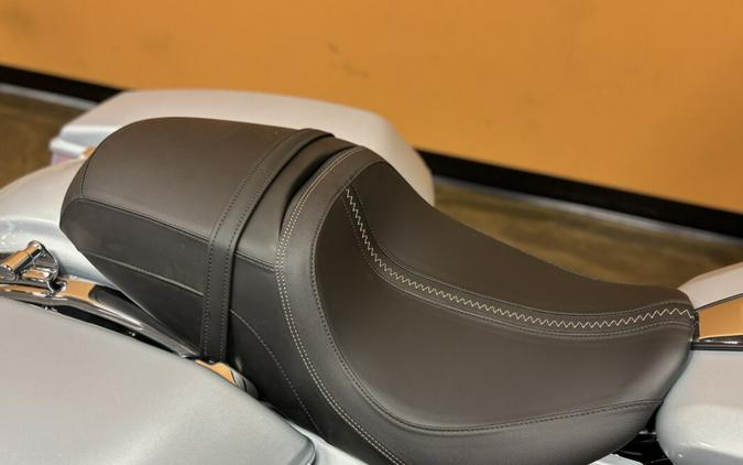 FLTRX 2025 Road Glide™