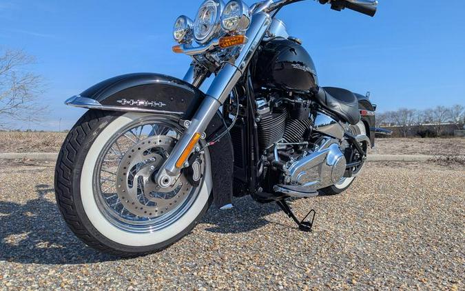 2019 Harley-Davidson® FLDE - Softail® Deluxe