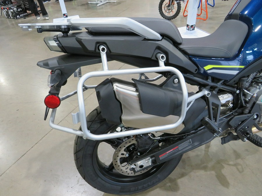 2023 CFMOTO Ibex 800 S