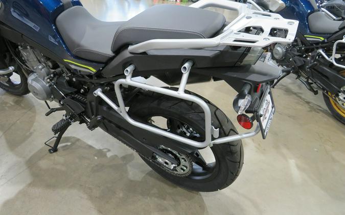 2023 CFMOTO Ibex 800 S