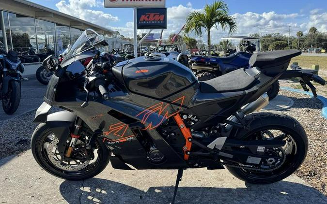2026 KTM 990 RC R