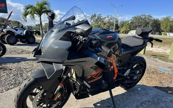 2026 KTM 990 RC R
