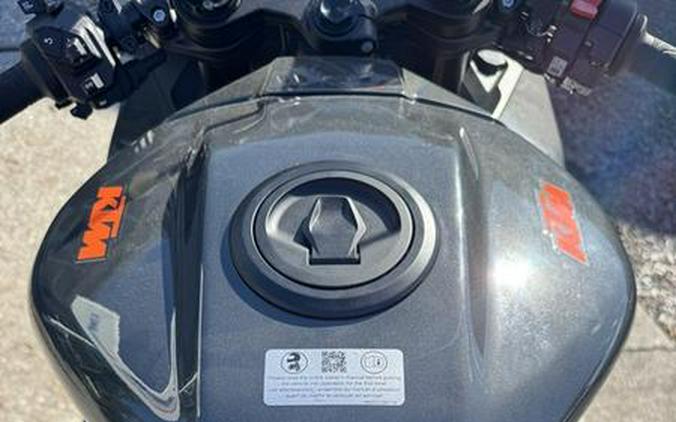 2026 KTM 990 RC R