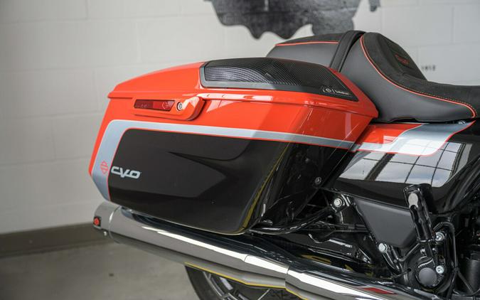 Used 2024 Harley-Davidson CVO Street Glide Grand American Touring FLHXSE Motorcycle For Sale In Sunbury, OH