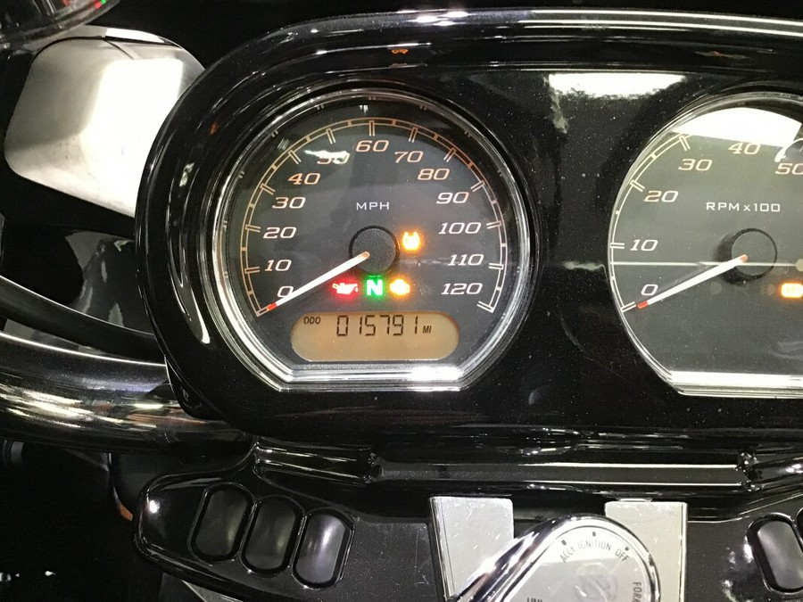2021 Harley-Davidson® Road Glide® Special Vivid Black