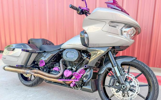 2023 Harley-Davidson® CVO™ Road Glide® FLTRXSE Dark Platinum w/Pinstripe