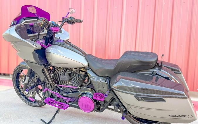 2023 Harley-Davidson® CVO™ Road Glide® FLTRXSE Dark Platinum w/Pinstripe