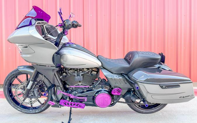 2023 Harley-Davidson® CVO™ Road Glide® FLTRXSE Dark Platinum w/Pinstripe