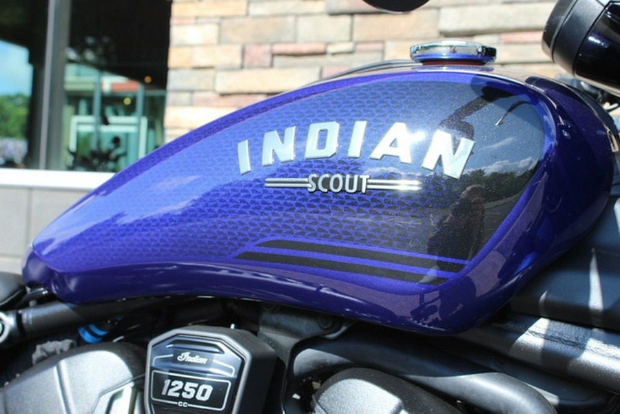 2025 Indian Scout Bobber Limited +Tech Spirit Blue Metallic