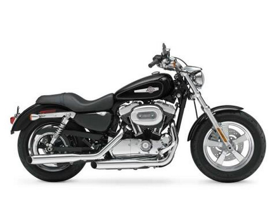 2011 Harley-Davidson Sportster® 1200 Custom