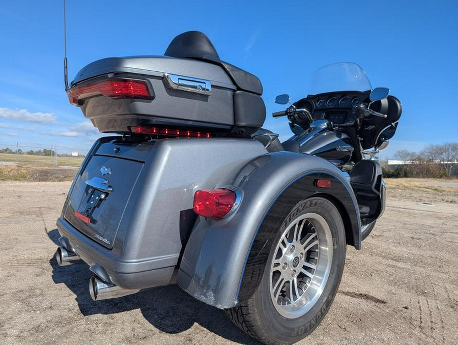 2021 Harley-Davidson® FLHTCUTG - Tri Glide® Ultra