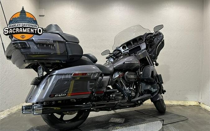 Harley-Davidson CVO™ Limited 2020 FLHTKSE 950074T SMKYGRY/STRMCLD W/PINSTRIPE