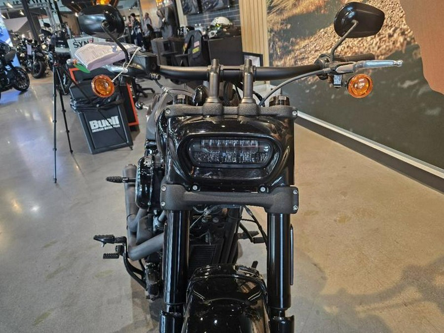 2018 Harley-Davidson® FXFB - Softail® Fat Bob®