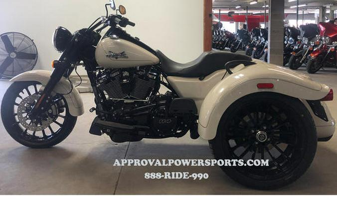 2023 Harley-Davidson® FLRT - Freewheeler®