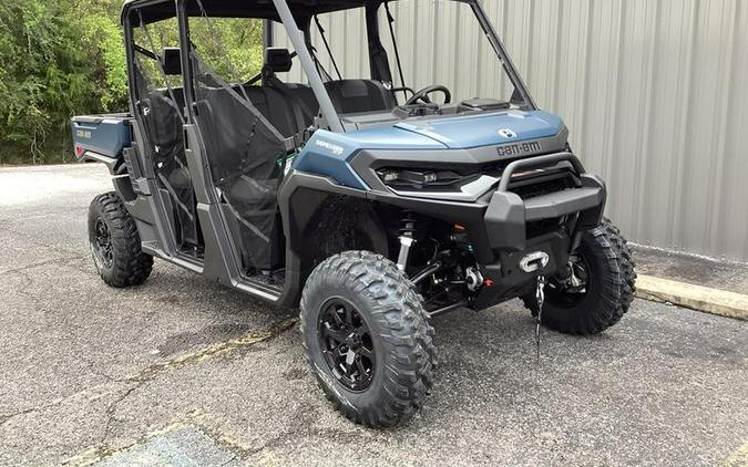 2026 Can-Am® Defender MAX XT HD11 With 10.25 in.display