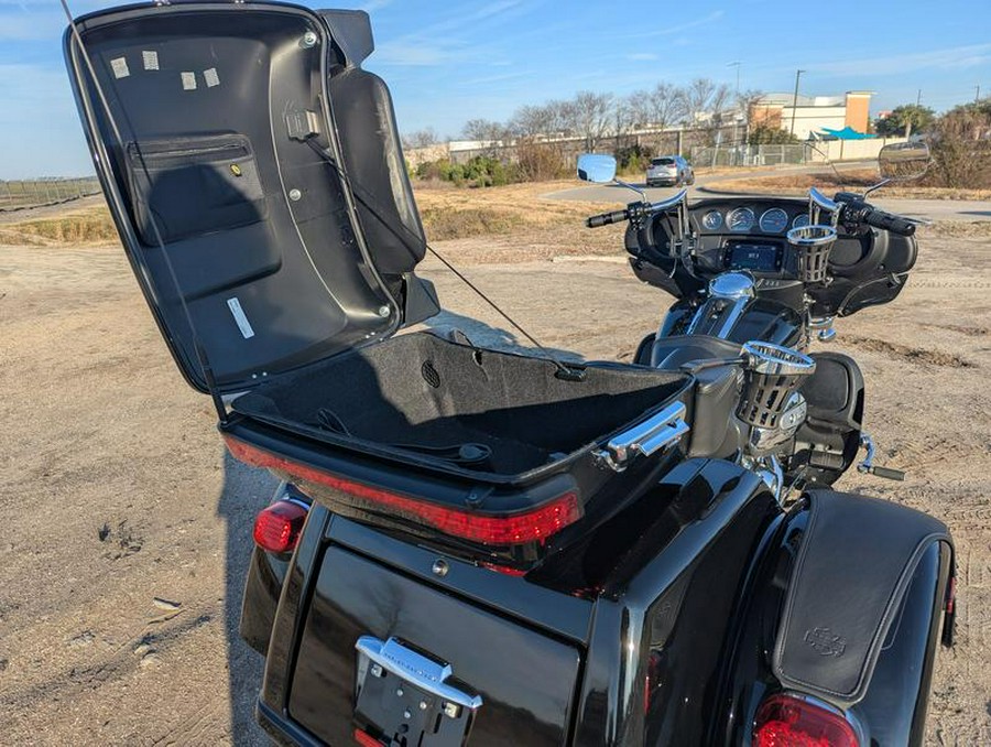 2022 Harley-Davidson® FLHTCUTG - Tri Glide® Ultra
