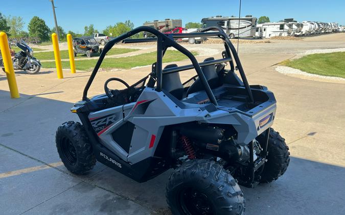 2024 Polaris RZR 200 EFI