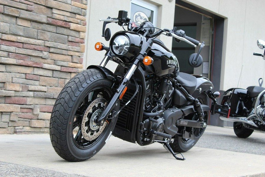 2025 Indian Scout Bobber Black Metallic