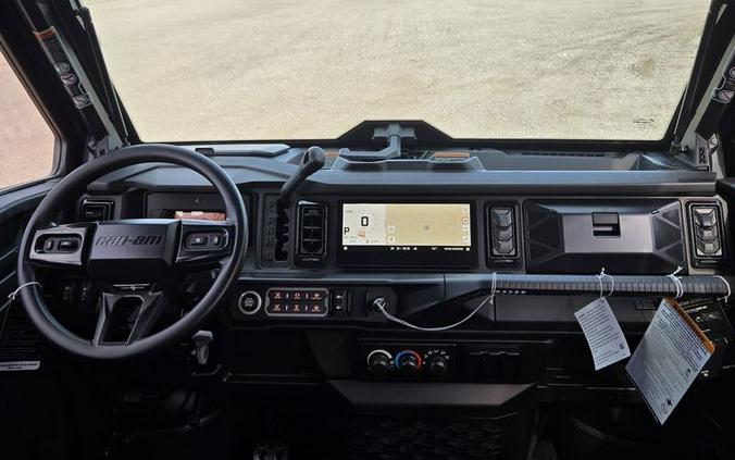 2026 Can-Am® Defender MAX LONE STAR CAB HD11