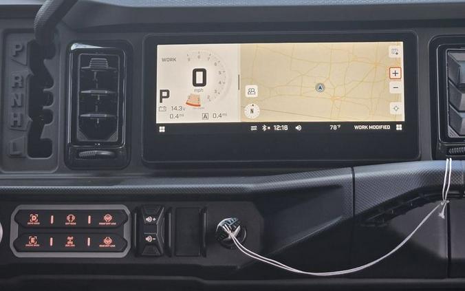 2026 Can-Am® Defender MAX LONE STAR CAB HD11