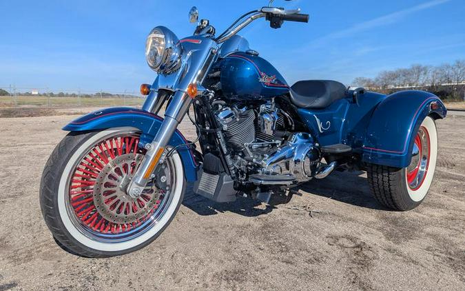 2022 Harley-Davidson® FLRT - Freewheeler®