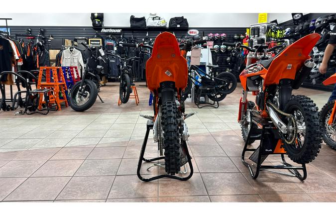 2027 SX-E 5 - KTM