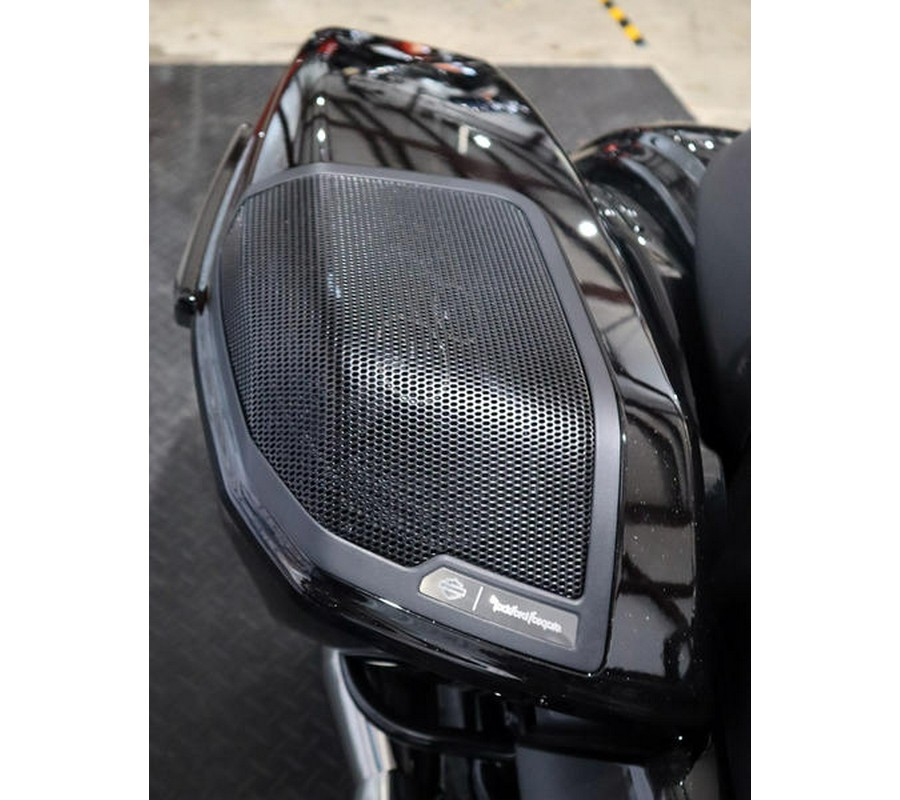 2025 Harley-Davidson® FLTRXSE - CVO™ Road Glide®