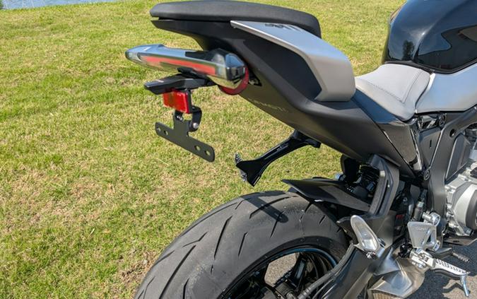 2026 CFMOTO SS 675