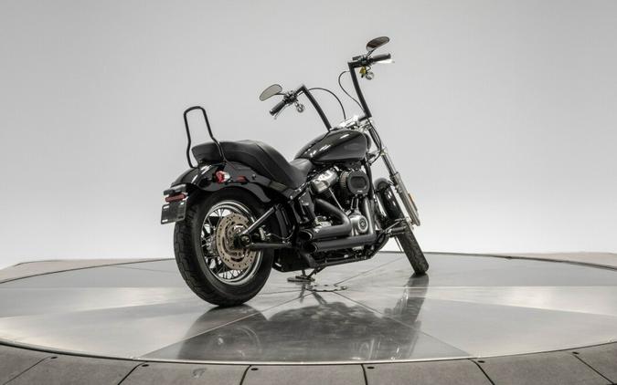 2020 HARLEY-DAVIDSON FXST STANDARD in Vivid Black
