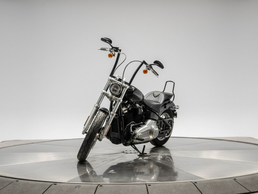 2020 HARLEY-DAVIDSON FXST STANDARD in Vivid Black with 6,208 miles!
