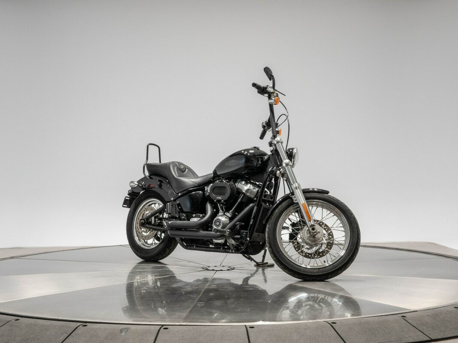 2020 HARLEY-DAVIDSON FXST STANDARD in Vivid Black with 6,208 miles!