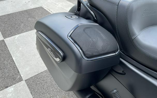 2024 Indian Motorcycle Challenger Dark Horse® with PowerBand Audio Package