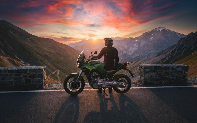 2027 Moto Guzzi Stelvio PFF Rider Assistance Solution
