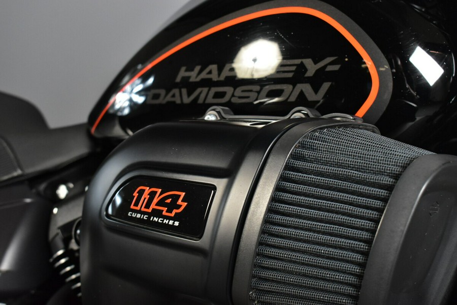 2019 Harley-Davidson FXDR 114