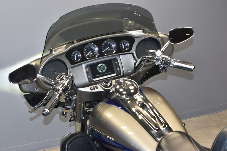 2017 Harley-Davidson CVO Limited FLHTKSE