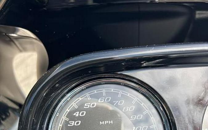 2024 Harley-Davidson Road Glide® 3