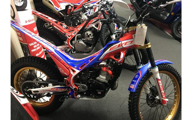 2026 390RR Xpro - Beta Motorcycles