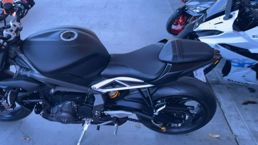 2020 Triumph STREET TRIPLE RS