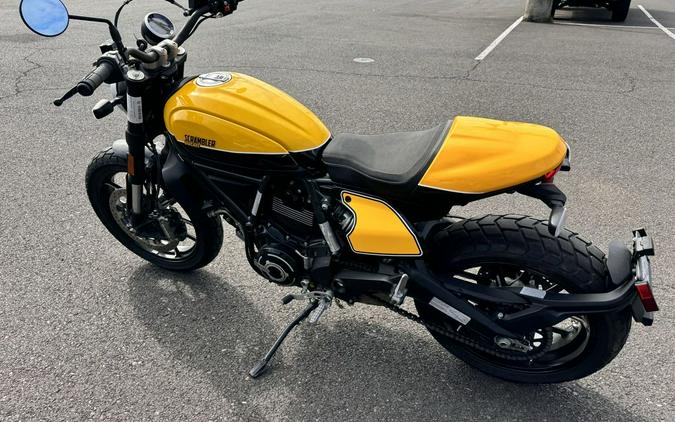 2020 Ducati Scrambler 800 Full Throttle Shining Black/Yellow