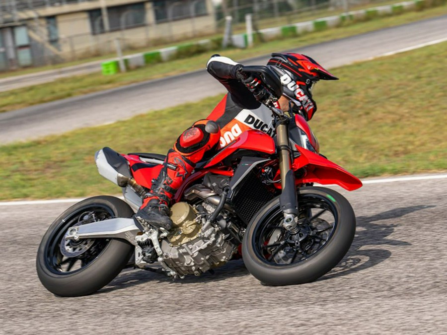 2024 Ducati Hypermotard 698 Mono Red