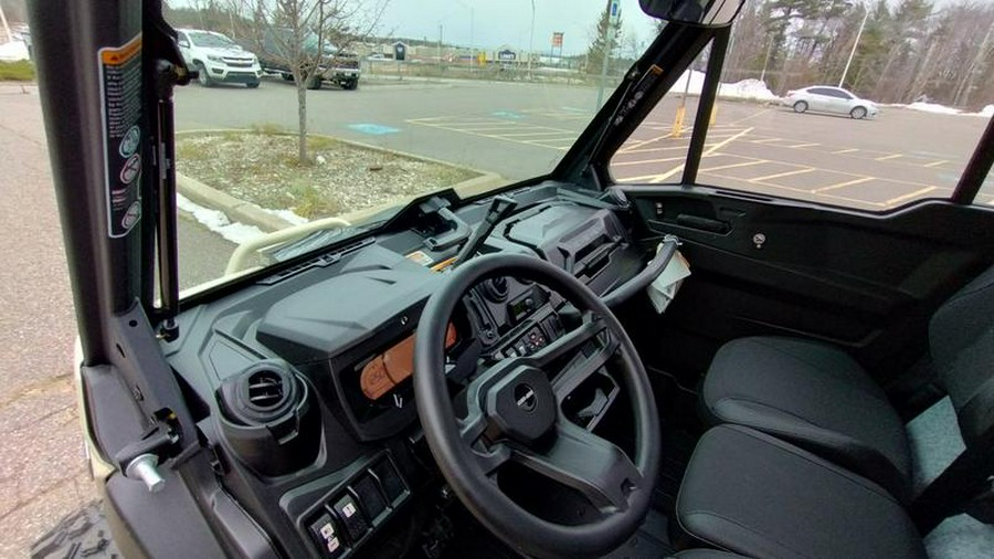 2025 Can-Am® Defender Limited HD10 Desert Tan & Stealth Black