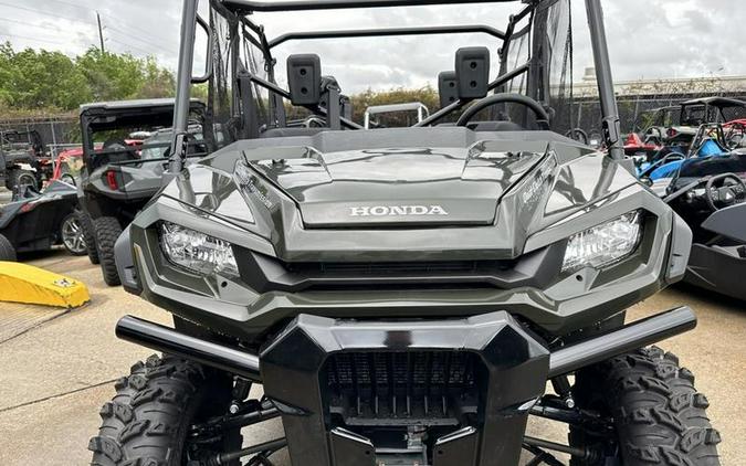 2024 Honda® Pioneer 1000-6 Deluxe Crew