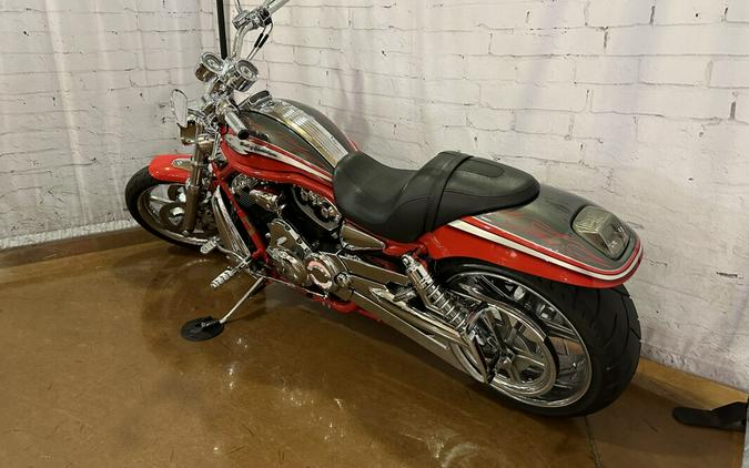 2006 Harley-Davidson V-Rod® VRSCA Scarlet Red Pearl/Dark Slate with Flame graphic