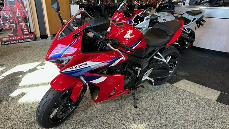 2025 Honda CBR650R E-Clutch