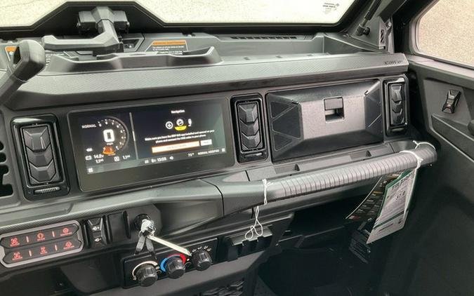 2026 Can-Am Defender MAX Limited HD11 Desert Tan & Carbon Blac