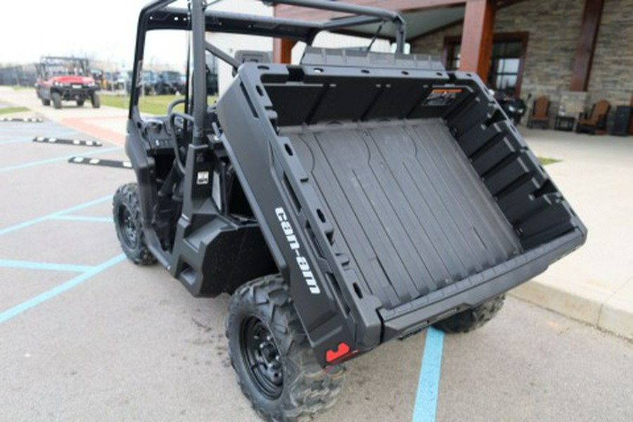 2026 Can-Am Defender HD7